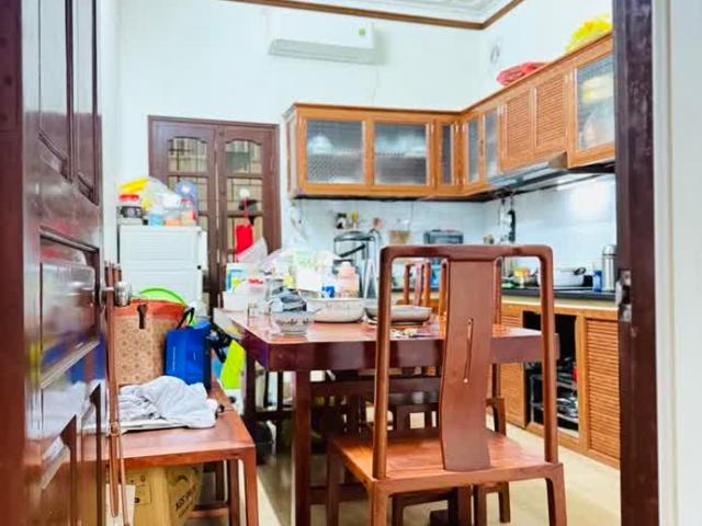 Nhà mặt phố bán tại Hoàn Kiếm, Hà Nội