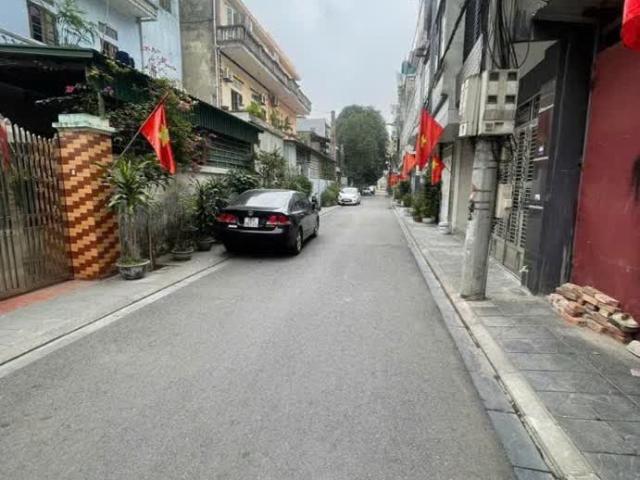 Nhà bán tại Hoàn Kiếm, Hà Nội