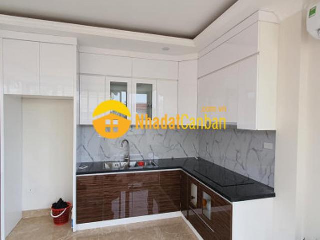 Nhà mặt phố bán