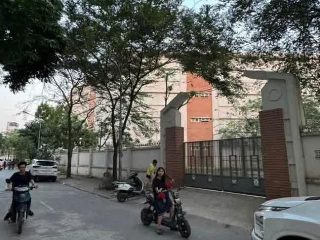Nhà mặt phố bán tại Hoàn Kiếm, Hà Nội