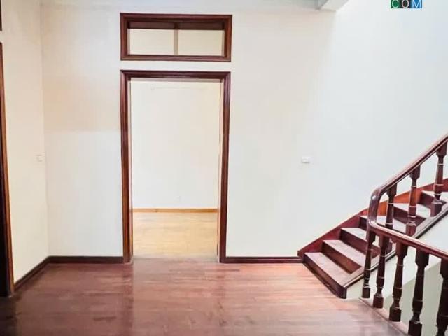 Nhà mặt phố bán tại Hoàn Kiếm, Hà Nội
