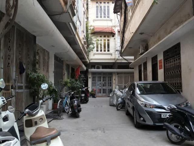 Nhà bán tại Hoàn Kiếm, Hà Nội