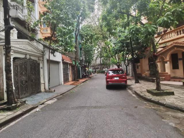 Nhà bán tại Hoàn Kiếm, Hà Nội