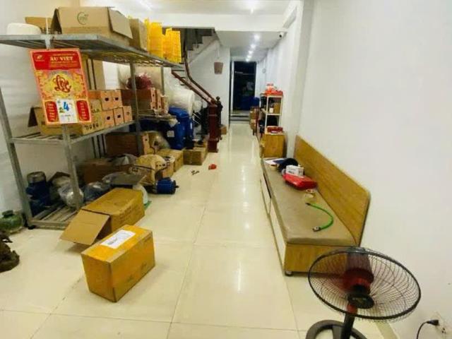 Nhà bán tại Hoàn Kiếm, Hà Nội