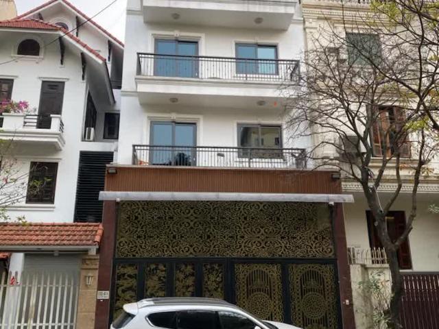 Biệt Thự bán tại Hoàn Kiếm, Hà Nội