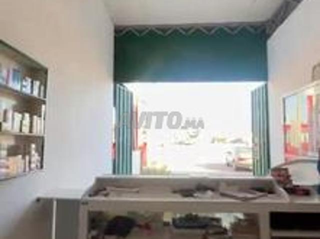 Local commercial vente à Anfa, Gharb-Chrarda-Beni Hssen