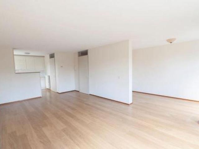 Appartement te huur in Zaandam, Noord Holland