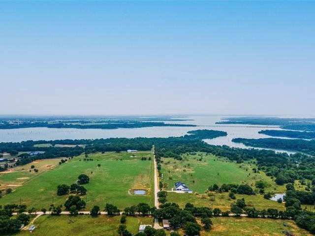 Land for sale in Tioga, Texas