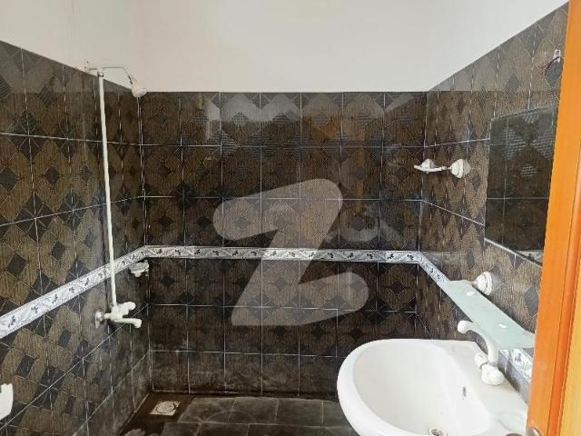 House for rent in Peshawar, North West Frontier Province