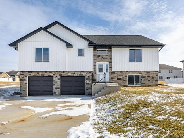 House for sale in Epworth, Iowa