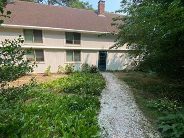 House for sale in Centerville, Centerville