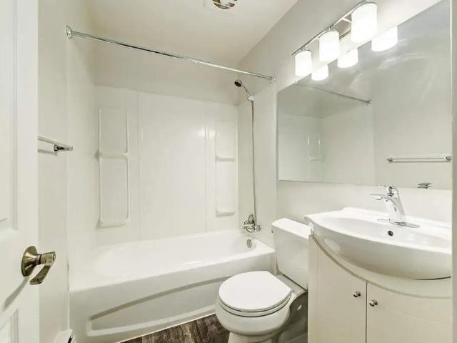 Apartment for rent in Wedgewood, Alberta