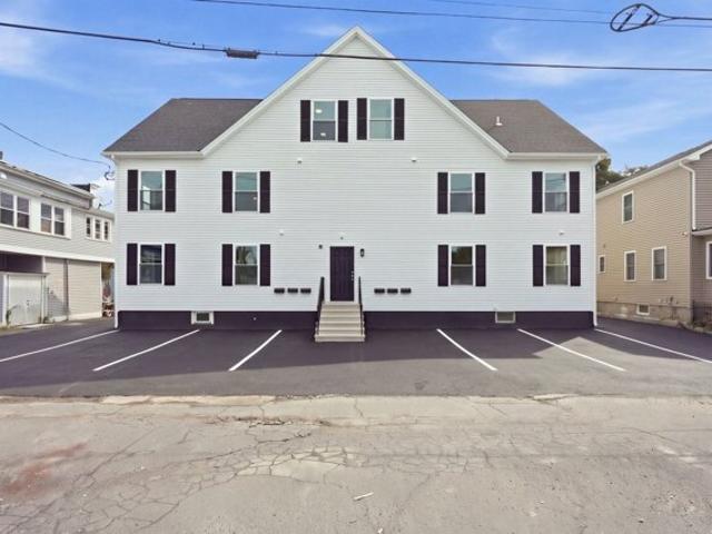 House for sale in Westfield Center, Westfield
