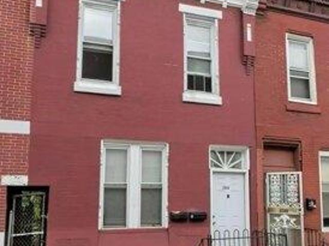 House for sale in Philadelphia, Pennsylvania