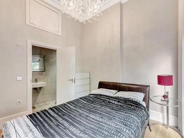 Apartment for rent in Westminster, Victoria