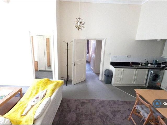House for rent in Earl's Court, Greater London