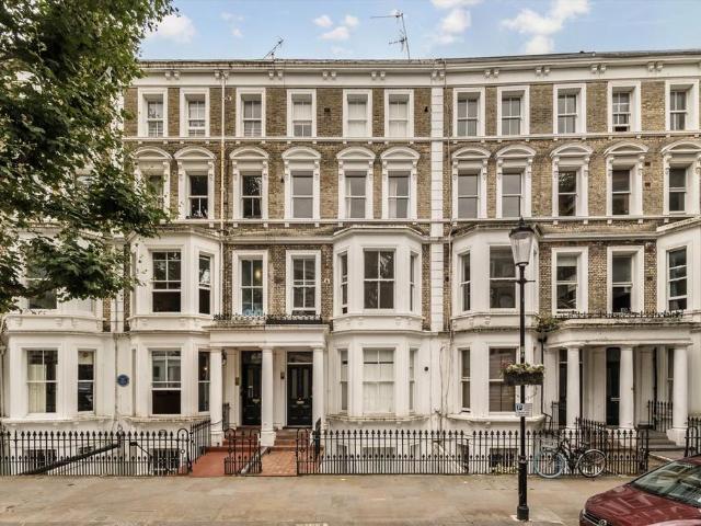 House for rent in Earl's Court, Greater London