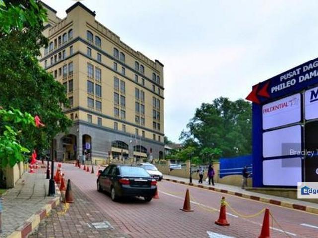 Shop for rent in Petaling, Damansara Damai