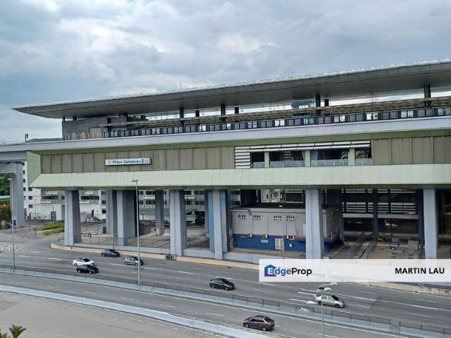 Shop for rent in Petaling, Damansara Damai