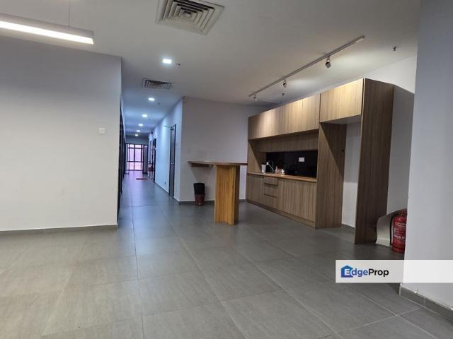 Shop for sale in Petaling, Damansara Damai