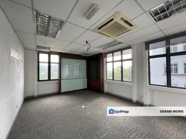 Shop for sale in Petaling, Damansara Damai