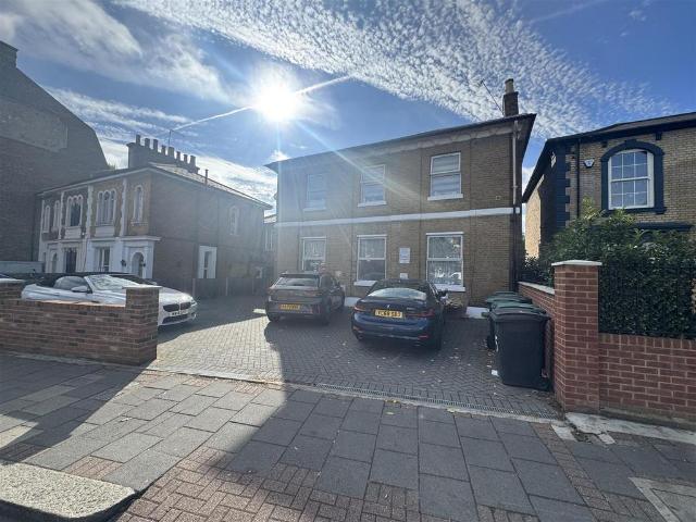 Apartment for rent in Greater London