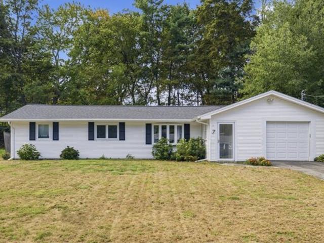 House for sale in Saxonville, Framingham