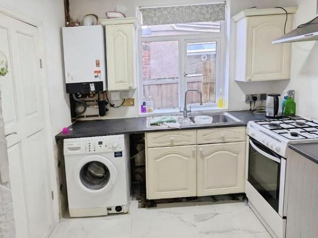 House for rent in London Borough of Havering, Greater London