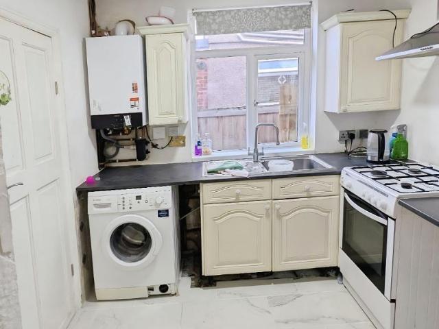 House for rent in London Borough of Havering, Greater London