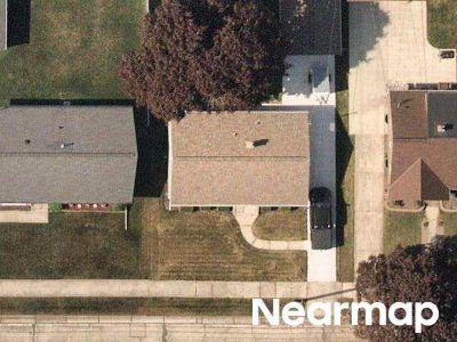 House for sale in Manitowoc