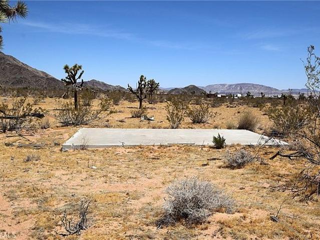 Land for sale in Landers, California