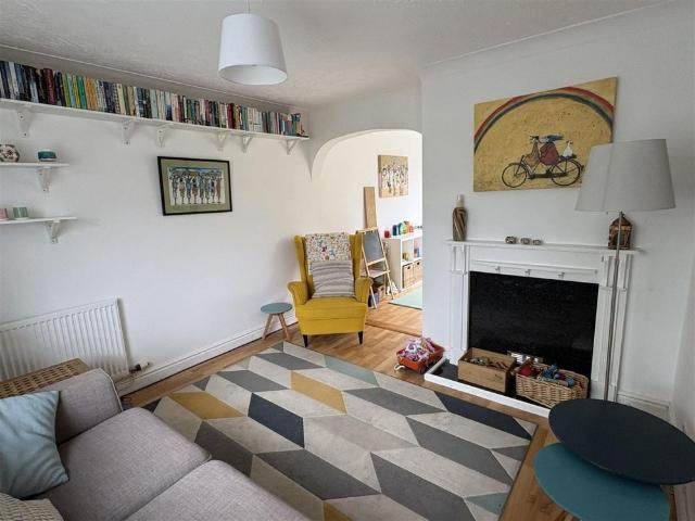 House for rent in School House, Gloucestershire