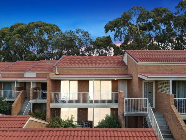 House for rent in Woden, Australian Capital Territory