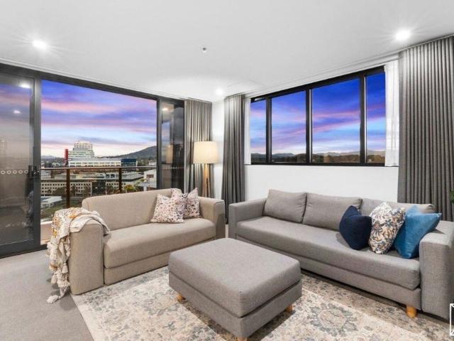 Room for rent in Woden, Australian Capital Territory