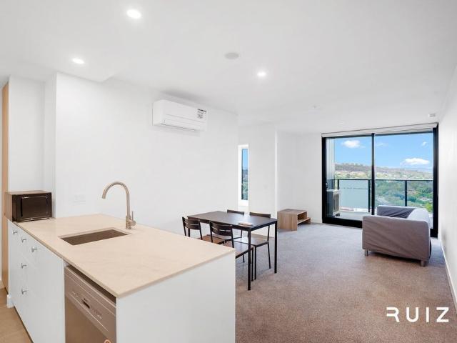 Apartment for rent in Parliamentary Triangle, South Canberra