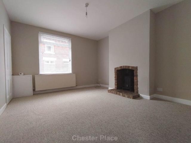 Apartment for rent in Hoole, Two Mills