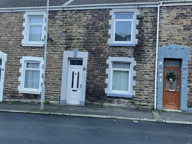 House for rent in Cwmbwrla, Nangreaves