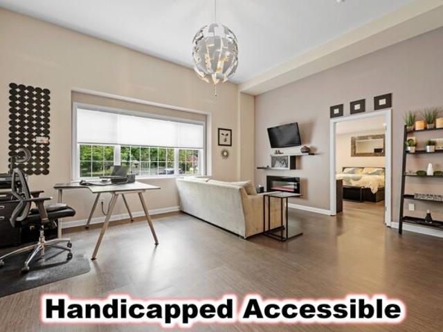 Condo for sale in Holden Center Historic District, Holden