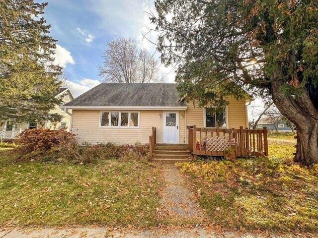 House for sale in Phillips
