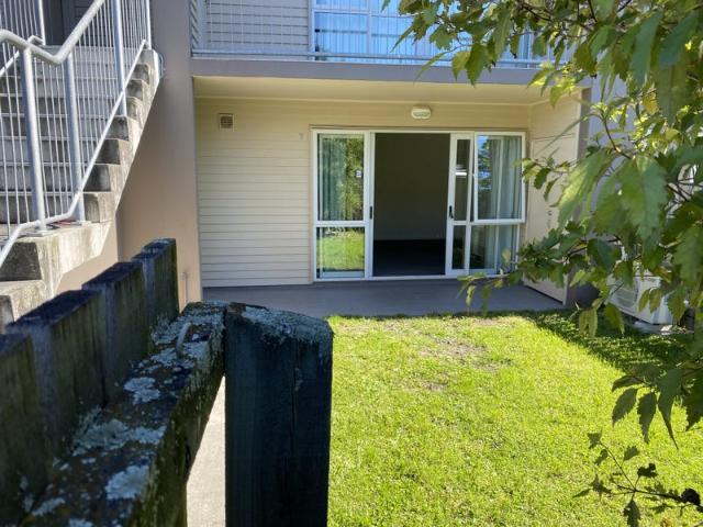 Apartment for rent in Heathcote, Canterbury