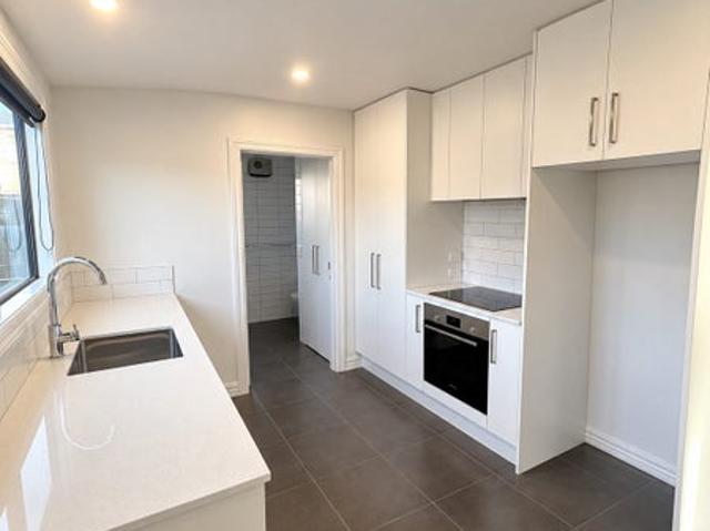 Apartment for rent in Heathcote, Canterbury