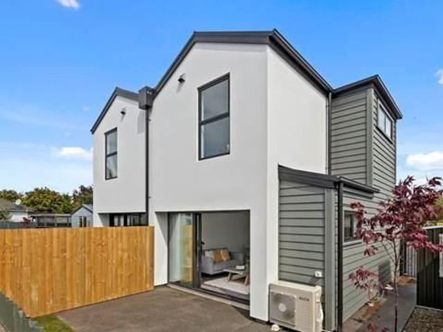 House for rent in Heathcote, Canterbury