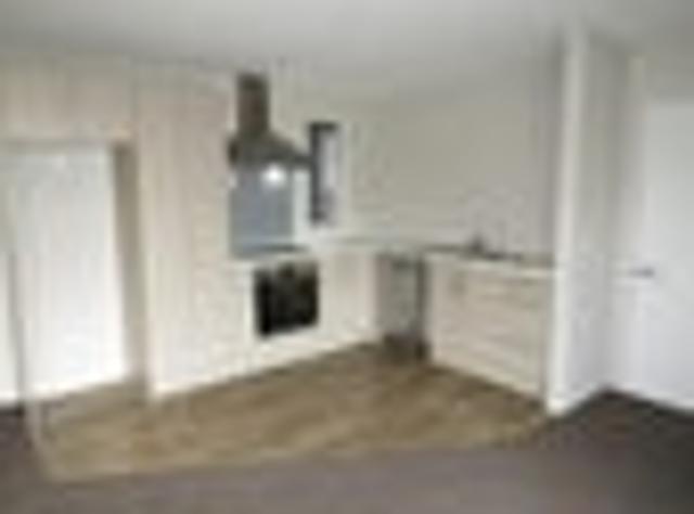 Townhouse for rent in Heathcote, Canterbury