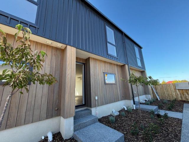 House for rent in Heathcote, Canterbury