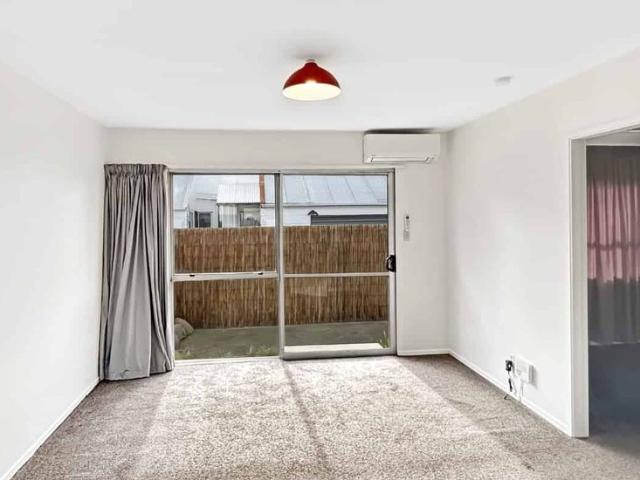 Apartment for rent in Heathcote, Canterbury