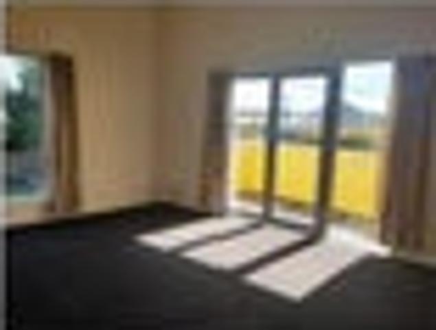 Apartment for rent in Heathcote, Canterbury