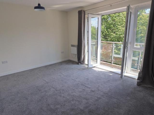 Apartment for rent in Bannerbrook Park, Coventry