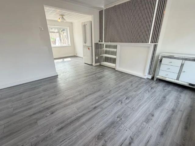 House for rent in New Bilton, Warwickshire