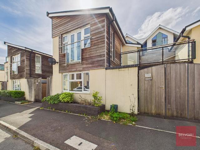 House for rent in Nangreaves, Wales