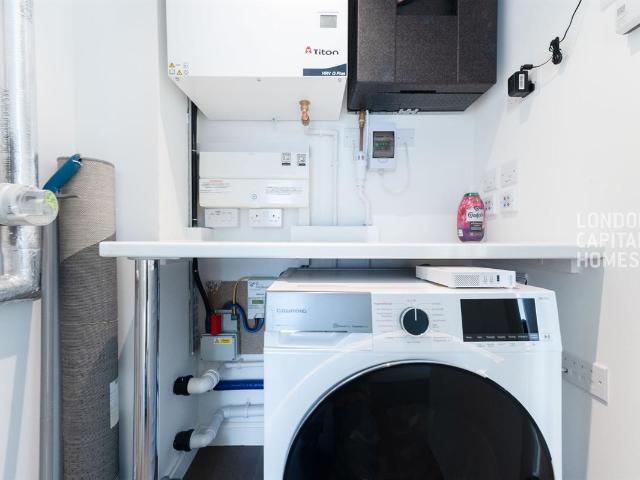 Apartment for rent in Moffat